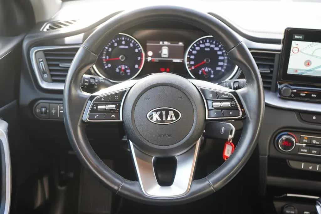 Kia XCeed 1.4 T-GDI JBL Edition LED Navi Sitzheizung 09/2020-photo-22