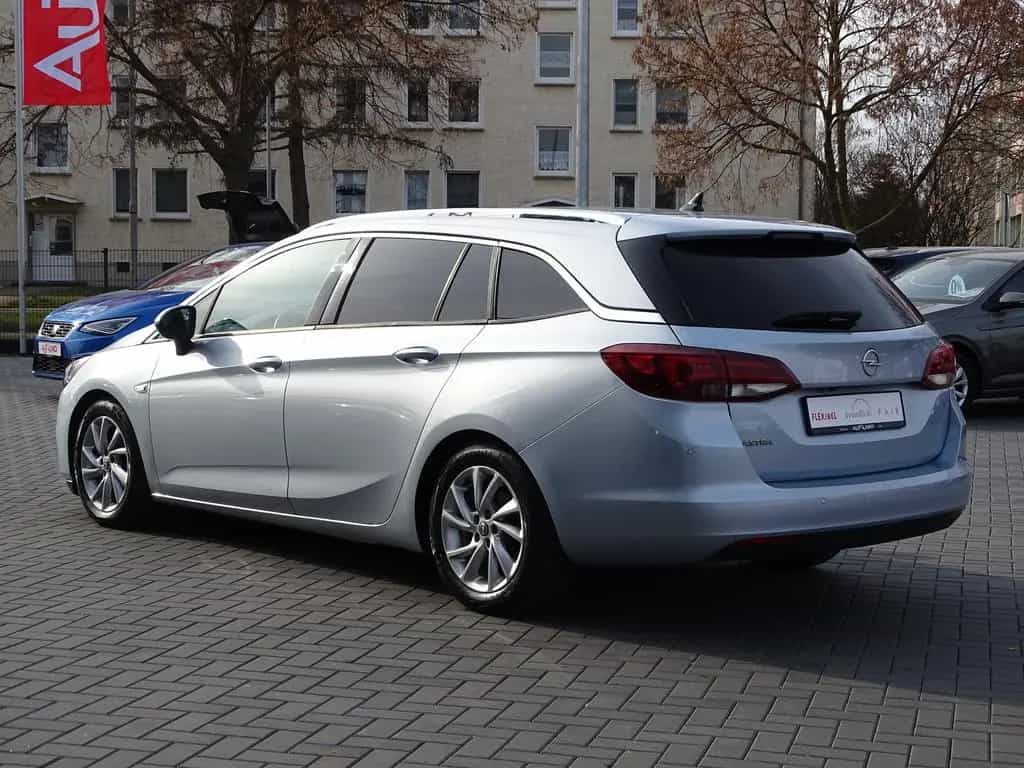Opel Astra K Sports Tourer Business Elegance Navi LED 03/2020-photo-1