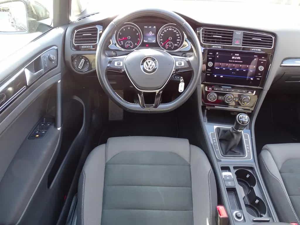 Volkswagen Golf VII 1.4 TSI Highline LED Navi Panorama PDC 05/2018-photo-10