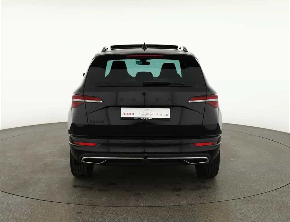 Skoda Karoq Sportline 1.5 TSI DSG Matrix ACC AHK Pano 09/2025-photo-3