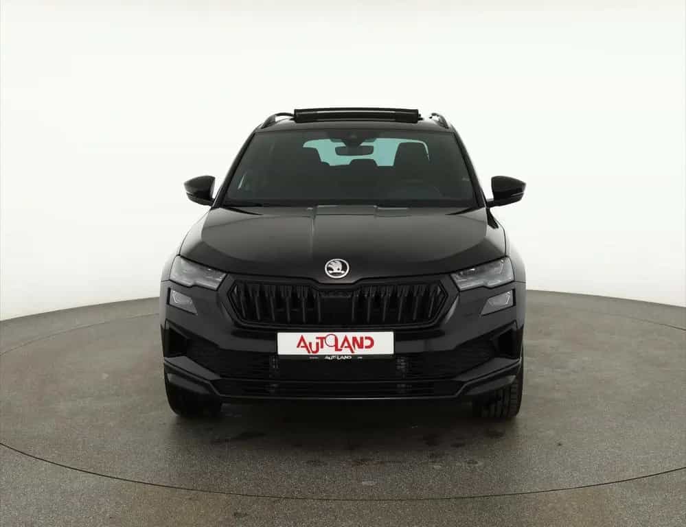 Skoda Karoq Sportline 1.5 TSI DSG Matrix ACC AHK Pano 09/2025-photo-7