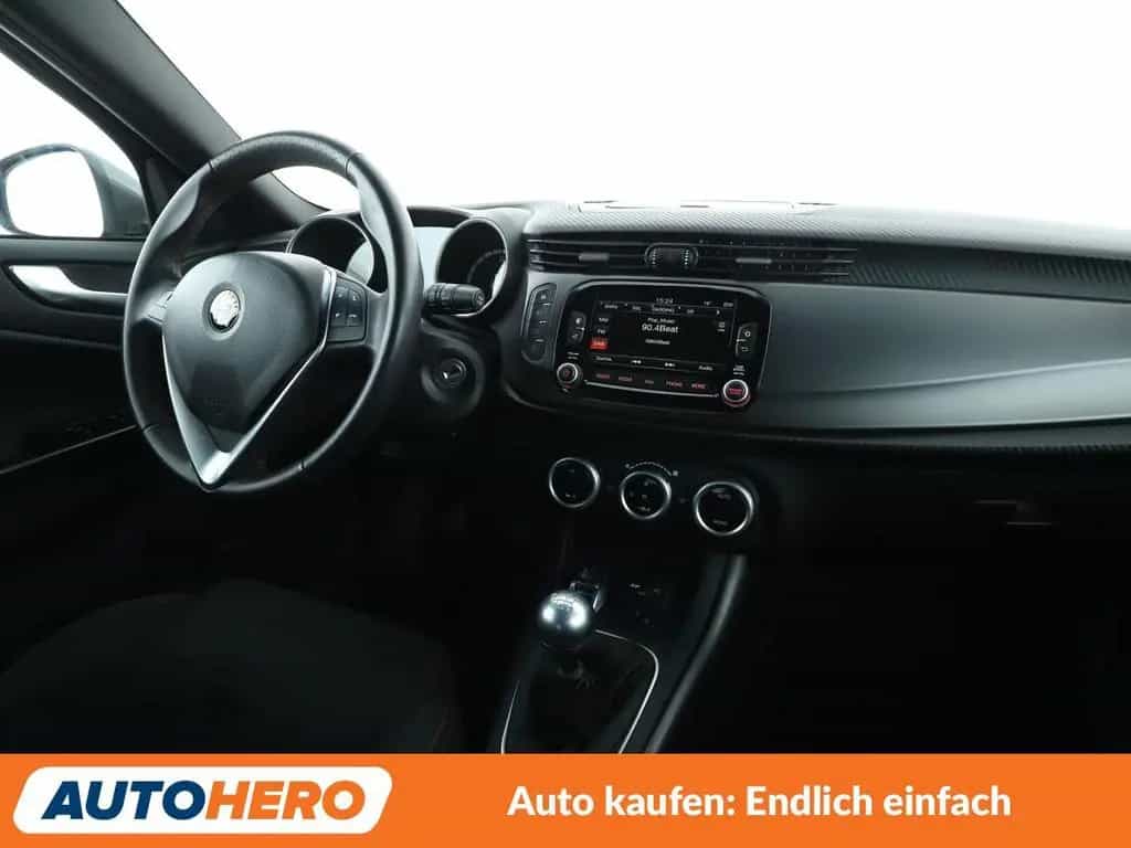Alfa Romeo 1.4 Turbo Sprint *NAV*TEMPO*PDC*SHZ*ALU*KLIMA* 12/2015-photo-10