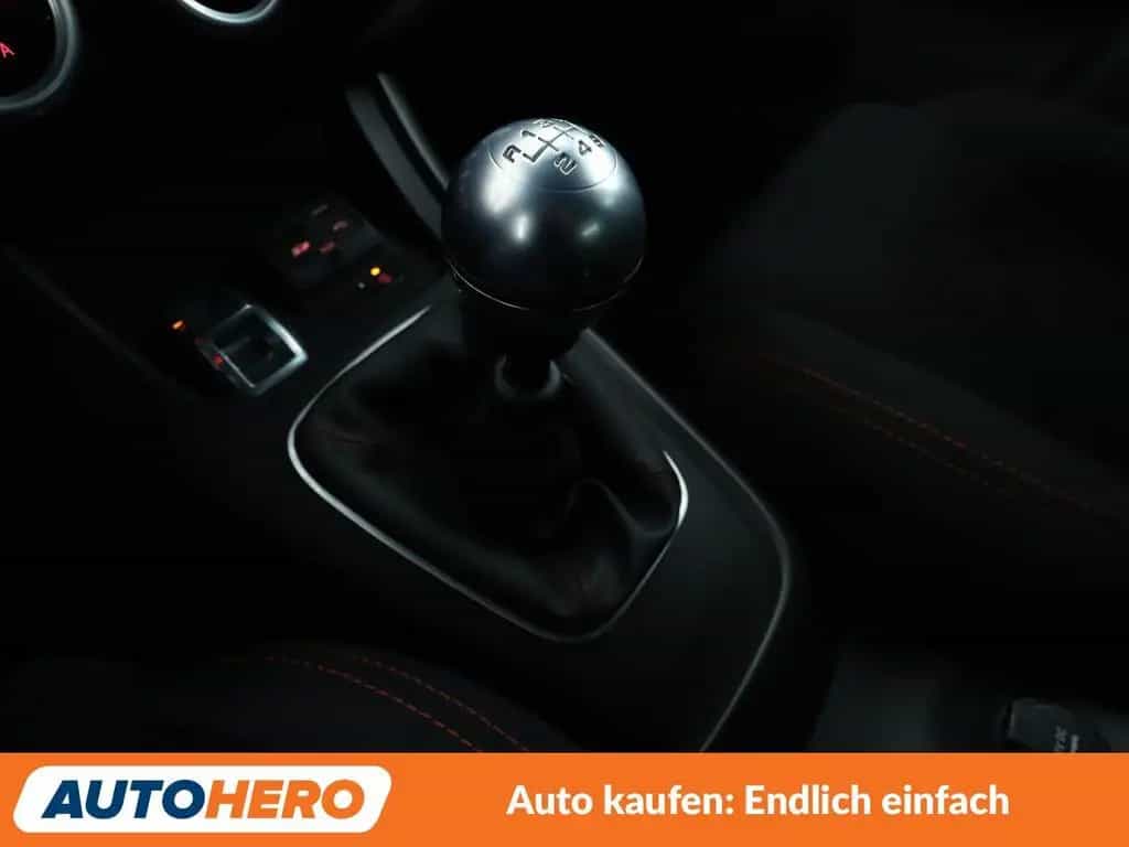 Alfa Romeo 1.4 Turbo Sprint *NAV*TEMPO*PDC*SHZ*ALU*KLIMA* 12/2015-photo-22