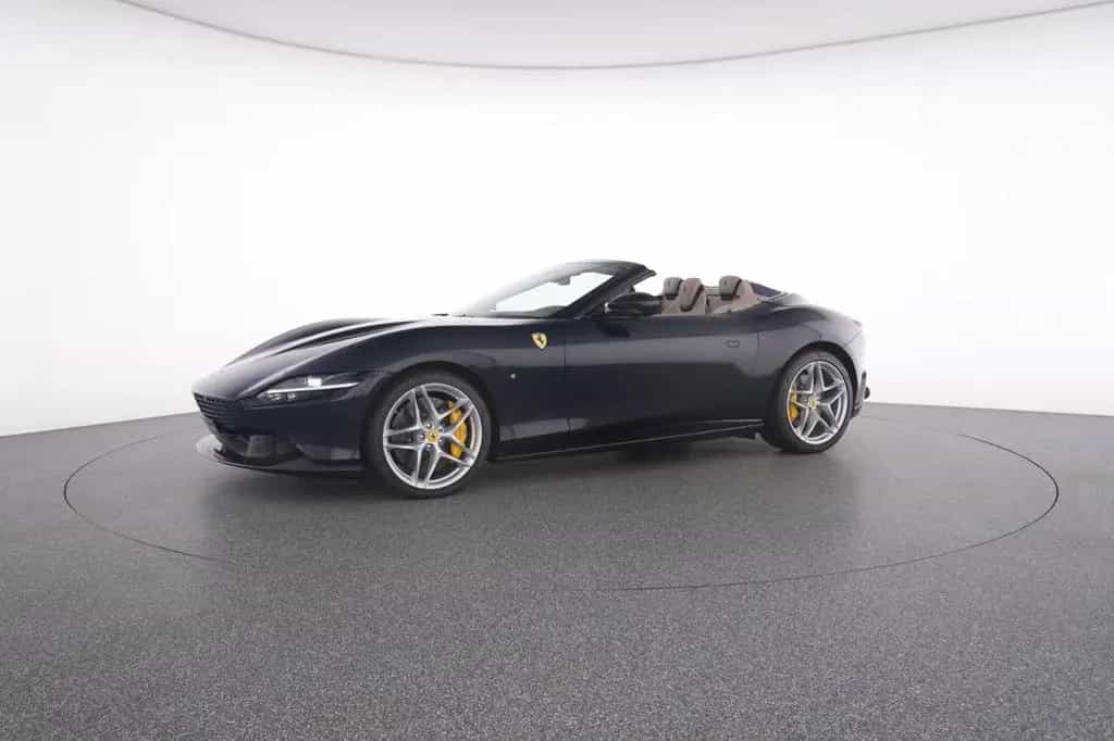 Ferrari Roma Spider FULL-CARBON BEIFAHRERDISPLAY 04/2025-photo-4