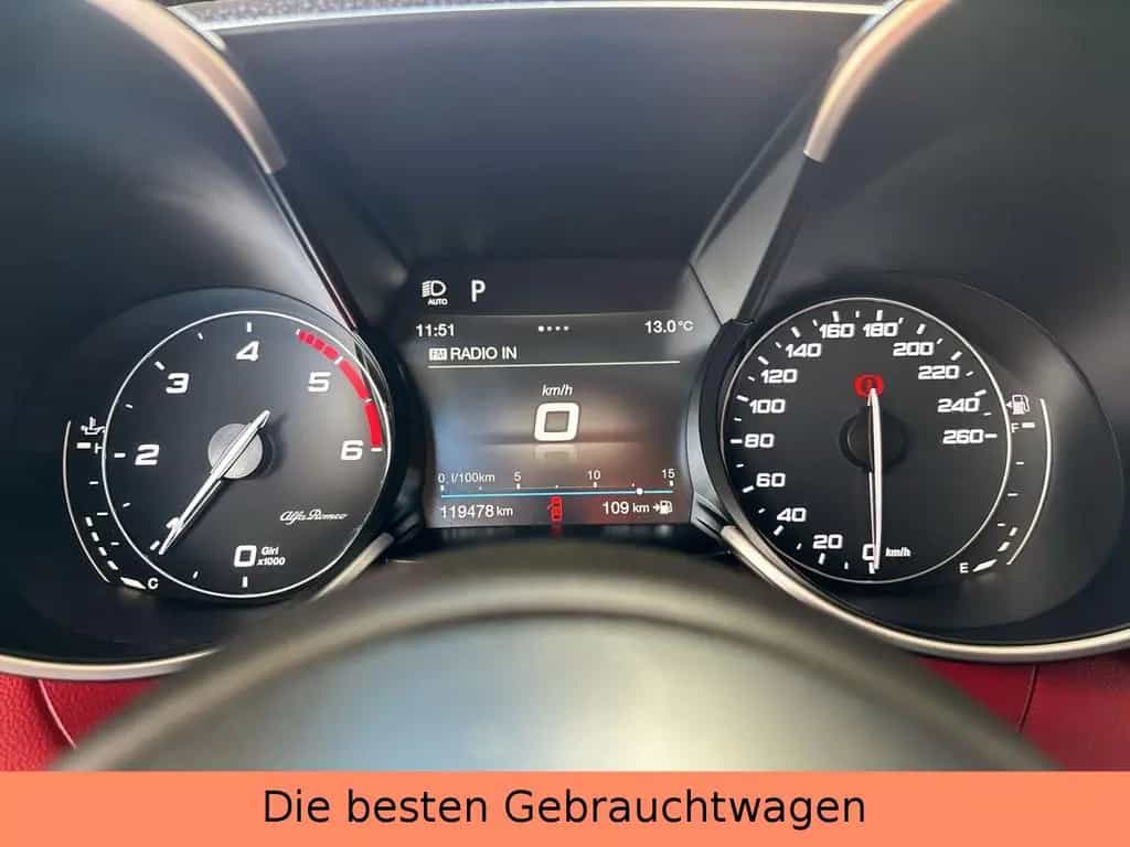Alfa Romeo Giulia Super-GTA-Veloce-TÜV 04/27-ZAHNRIEMEN NEU 03/2020-photo-18