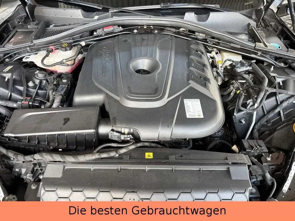 Alfa Romeo Giulia Super-GTA-Veloce-TÜV 04/27-ZAHNRIEMEN NEU 03/2020-photo-22