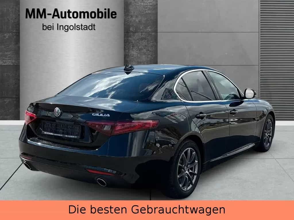 Alfa Romeo Giulia Super-GTA-Veloce-TÜV 04/27-ZAHNRIEMEN NEU 03/2020-photo-4