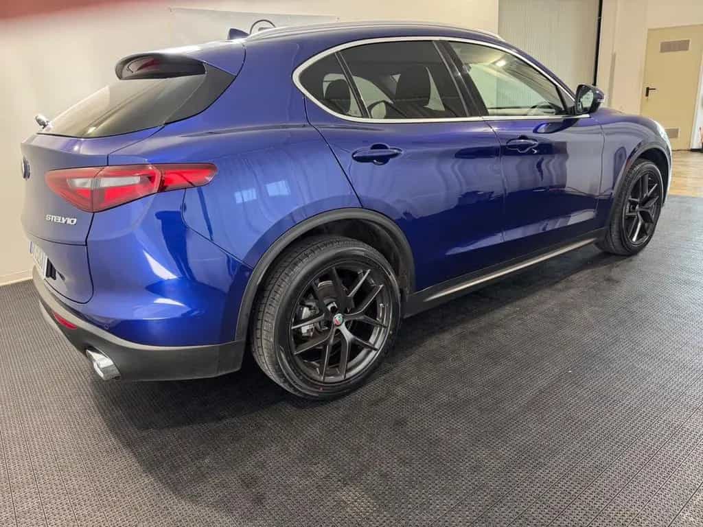 Alfa Romeo Stelvio 2.2 Turbodiesel 190 CV AT8 Q4 12/2021-photo-4