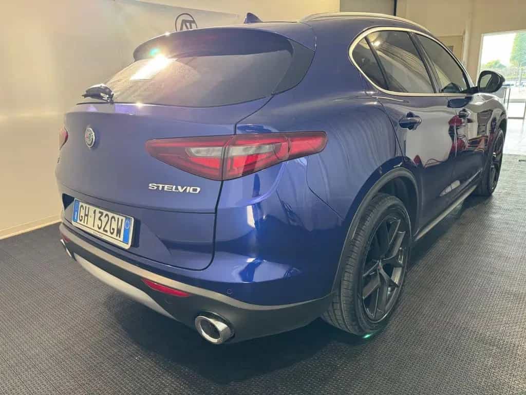 Alfa Romeo Stelvio 2.2 Turbodiesel 190 CV AT8 Q4 12/2021-photo-6