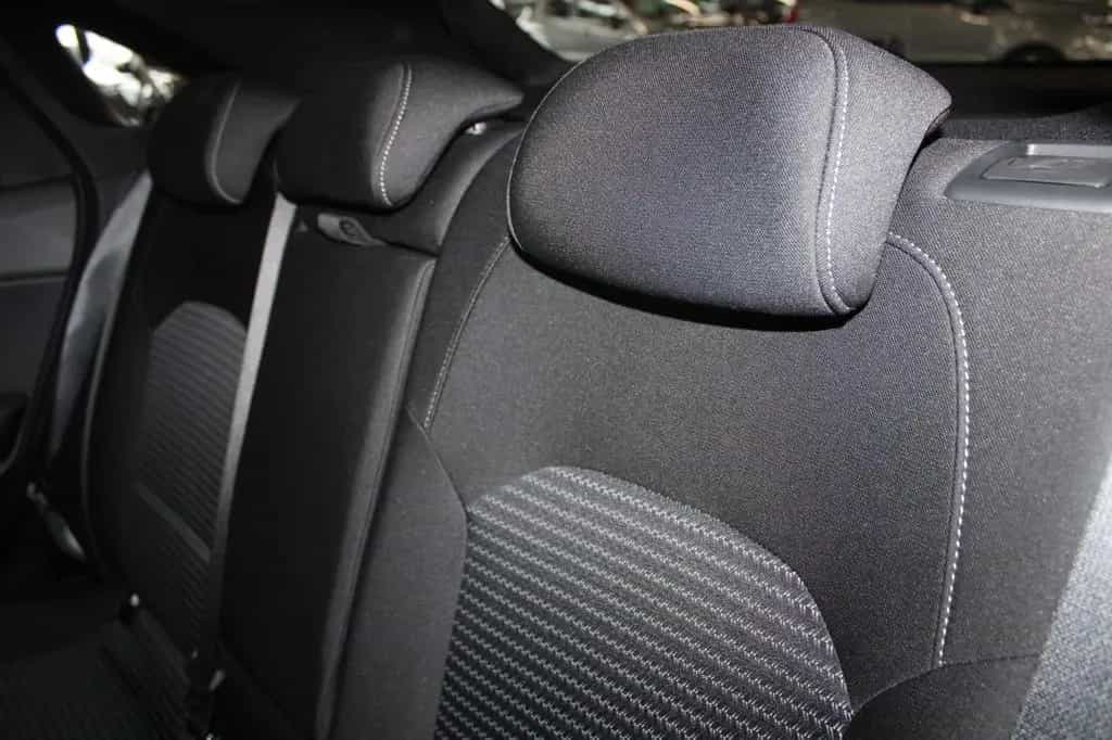 Kia Ceed / Ceed Spirit Aut. LED NAVI ACC BLIS uvm. 04/2025-photo-12