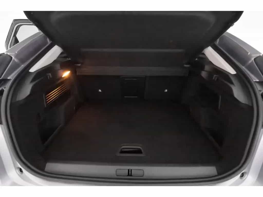 Citroën C4 1.2PureTech 130 Shine+LED+NAVI+KAMERA+HUD 05/2023-photo-21