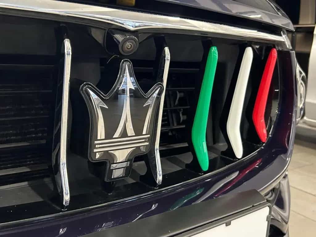 Maserati Levante 3.0 Q4 DIESEL *Panorama *360 Kamera * 09/2017-photo-1
