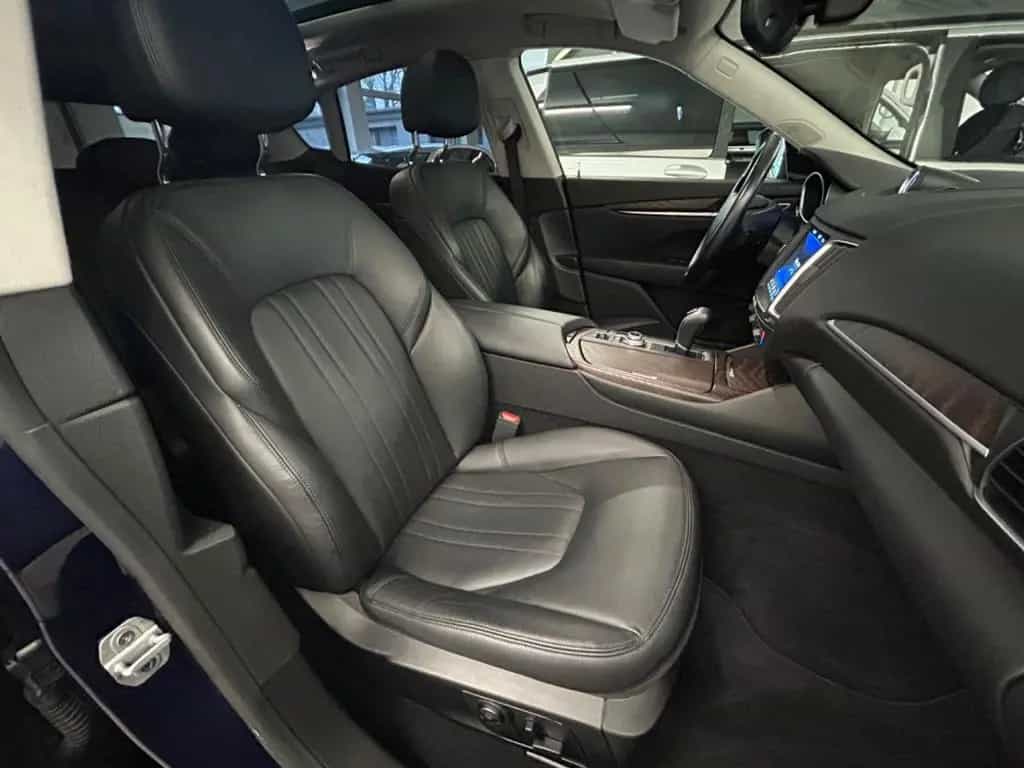 Maserati Levante 3.0 Q4 DIESEL *Panorama *360 Kamera * 09/2017-photo-11