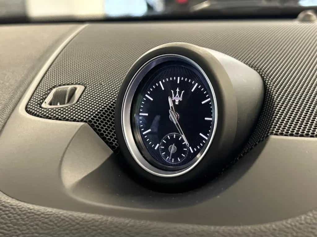 Maserati Levante 3.0 Q4 DIESEL *Panorama *360 Kamera * 09/2017-photo-15