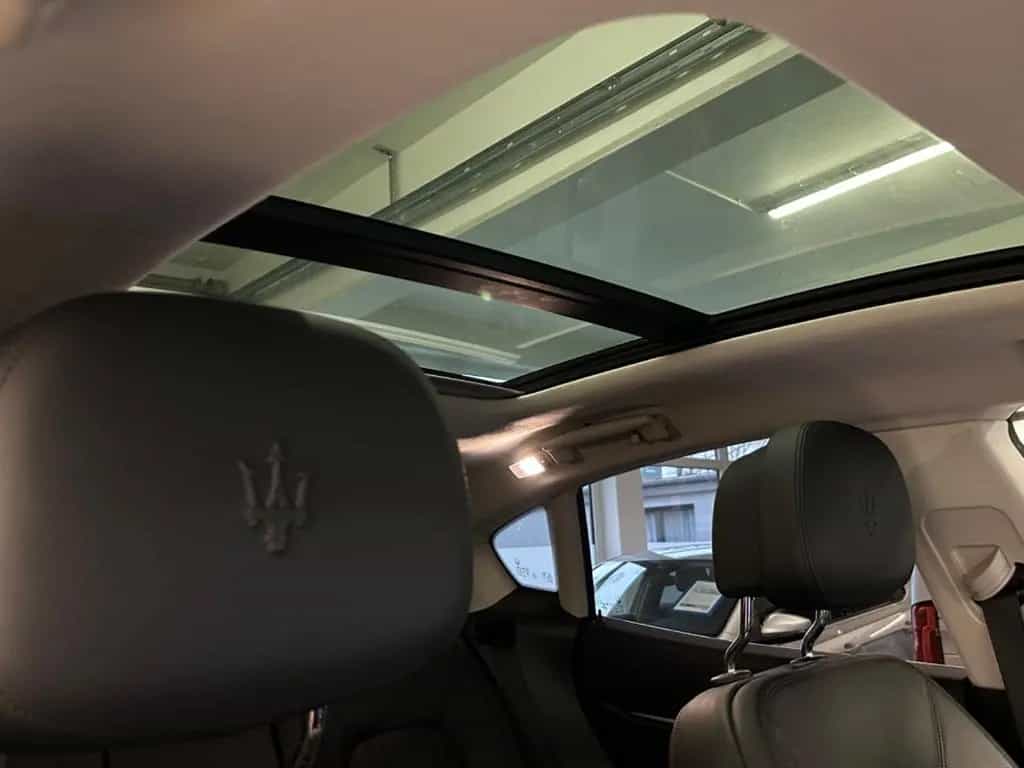 Maserati Levante 3.0 Q4 DIESEL *Panorama *360 Kamera * 09/2017-photo-19