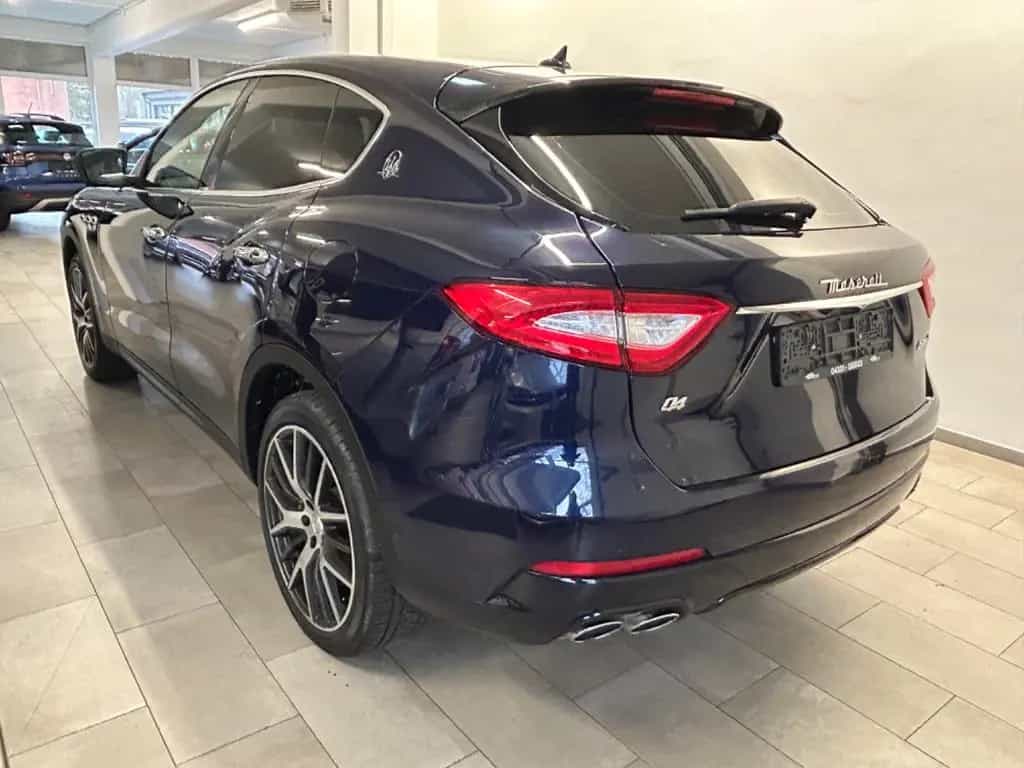 Maserati Levante 3.0 Q4 DIESEL *Panorama *360 Kamera * 09/2017-photo-4