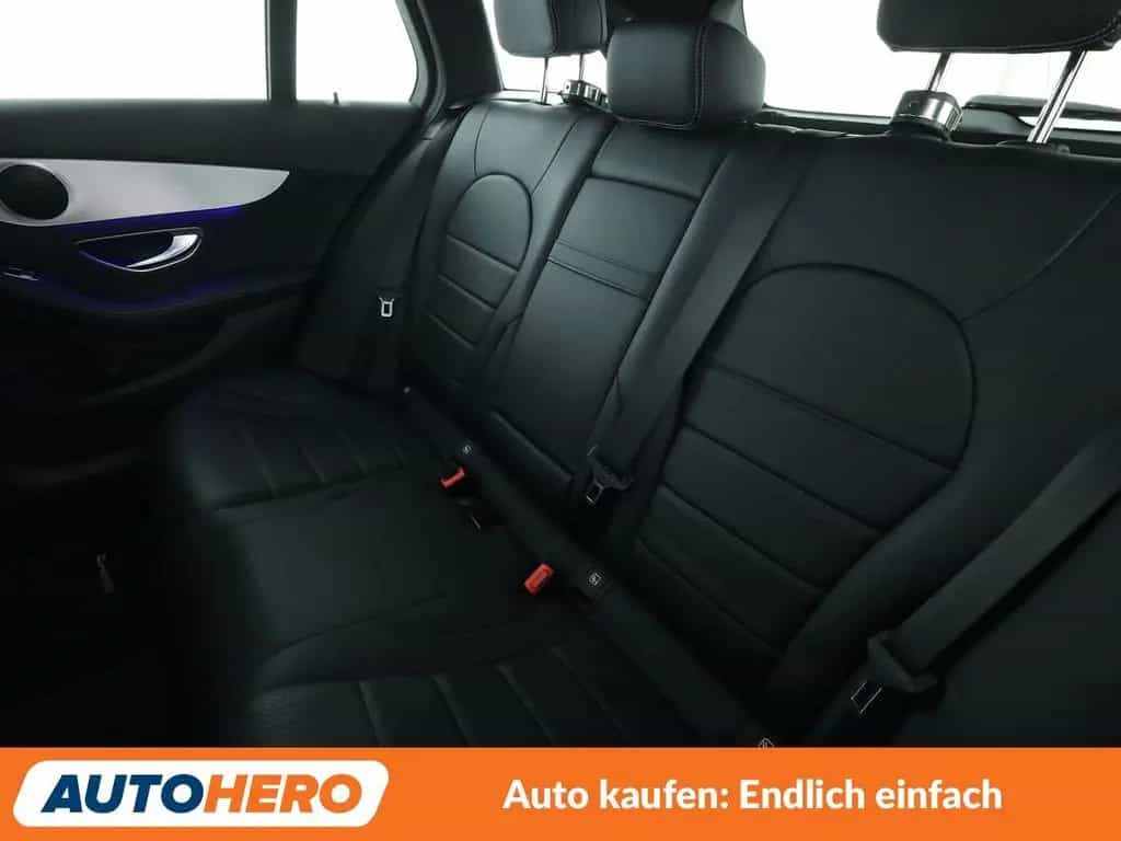 Mercedes-Benz C-Class 180 T AMG Line Aut.*LED*TEMPO*PDC*SHZ*KLIMA* 03/2020-photo-13
