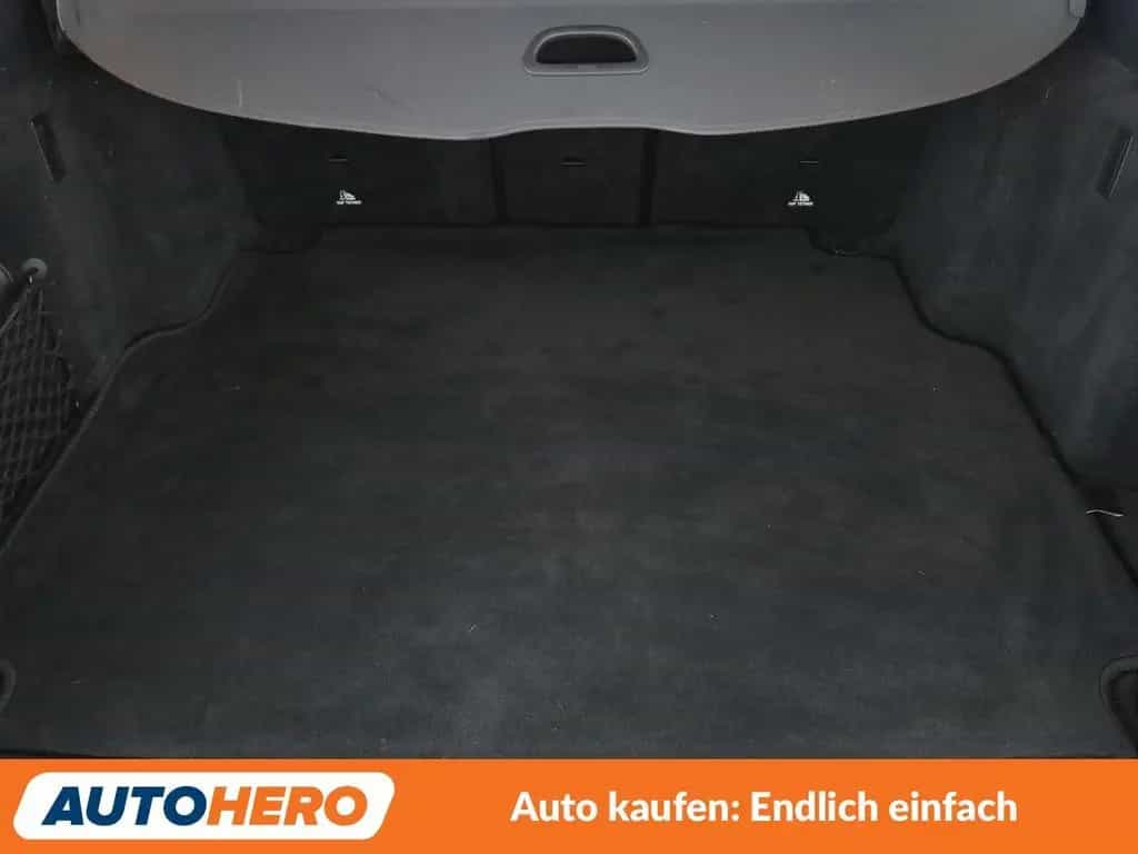 Mercedes-Benz C-Class 180 T AMG Line Aut.*LED*TEMPO*PDC*SHZ*KLIMA* 03/2020-photo-17