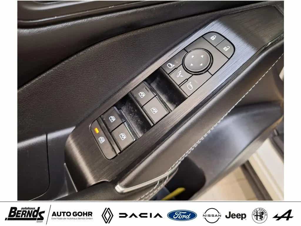 Nissan Qashqai 1.3 DIG-T MHEV N-Connecta 04/2022-photo-11
