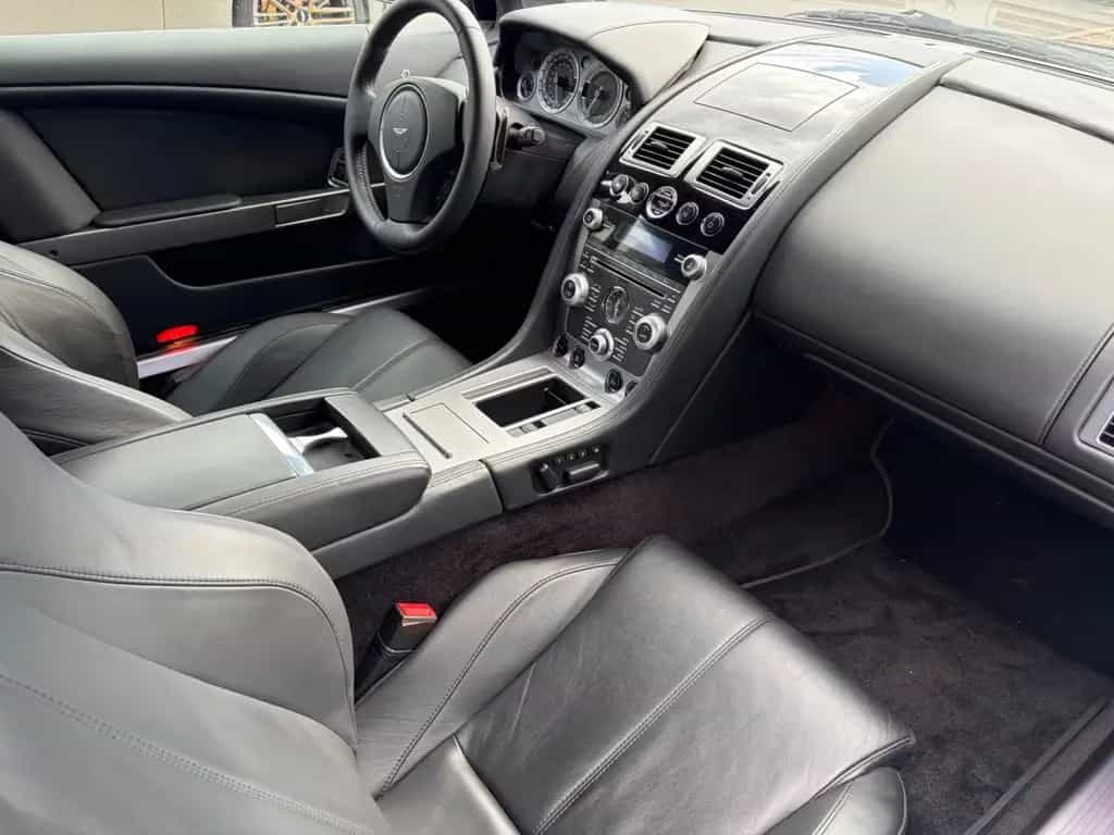 Aston Martin DB9 Facelift/komplette AM Historie/unfallfrei 08/2008-photo-8