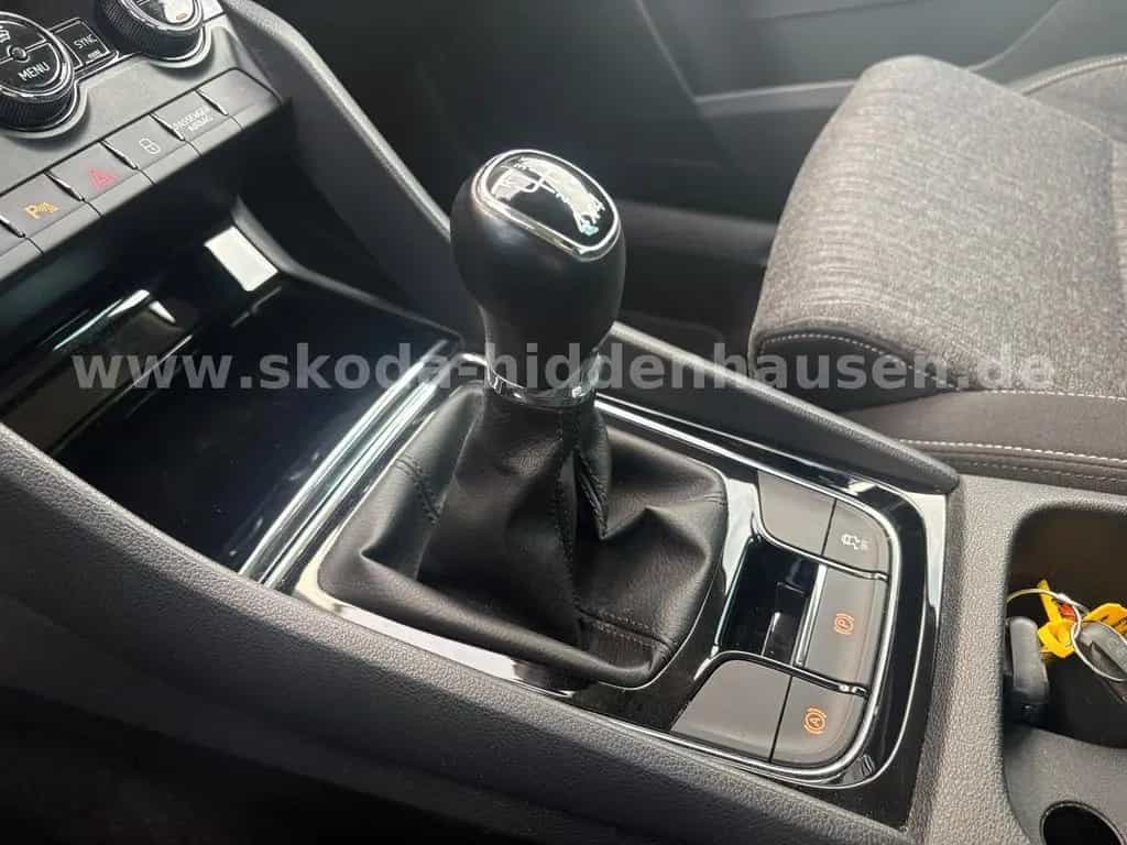 Skoda Karoq 2.0 TDI Style 4x4 11/2019-photo-14