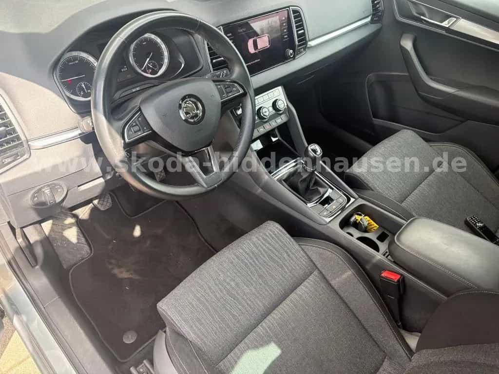 Skoda Karoq 2.0 TDI Style 4x4 11/2019-photo-6