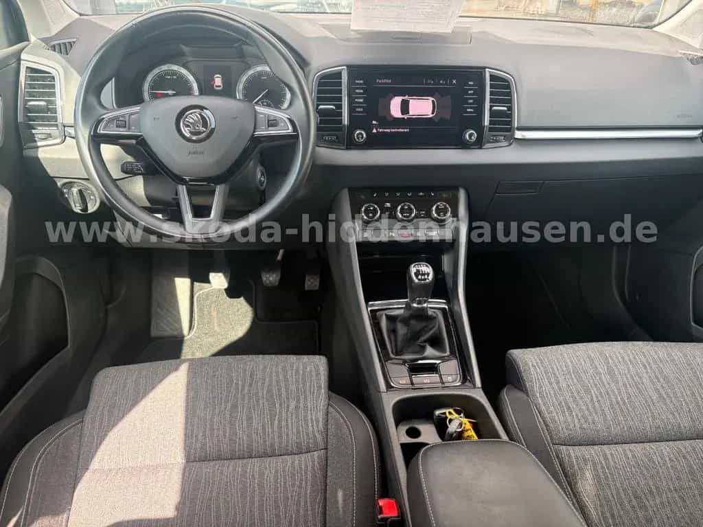 Skoda Karoq 2.0 TDI Style 4x4 11/2019-photo-8
