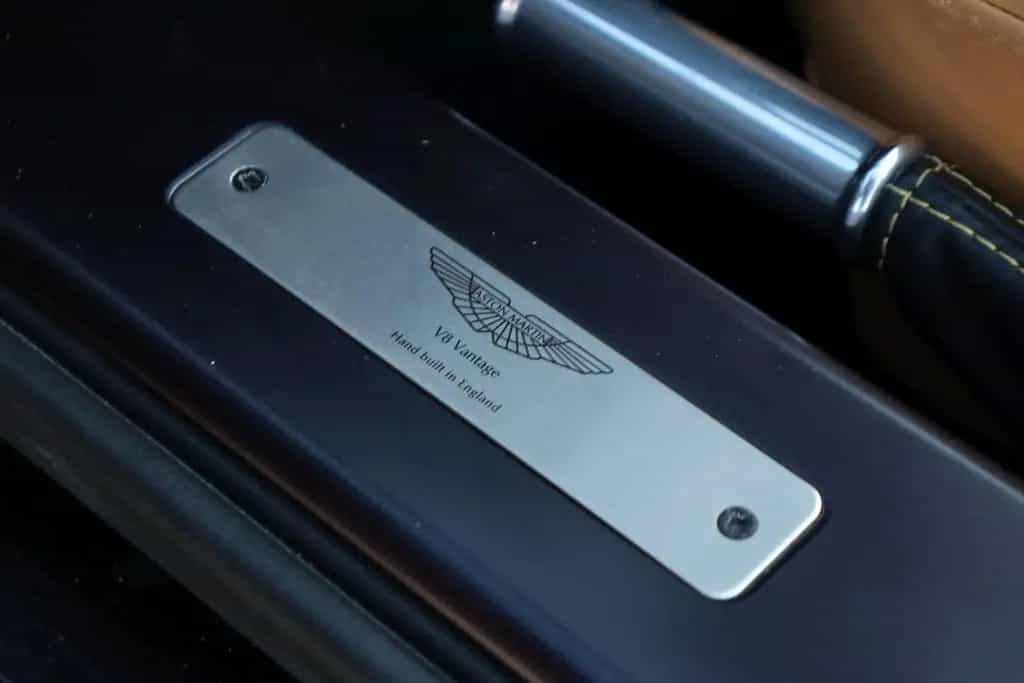 Aston Martin V8 Vantage Roadster +DEUTSCH+MEMORY+SITZHEIZUNG+ 03/2008-photo-22
