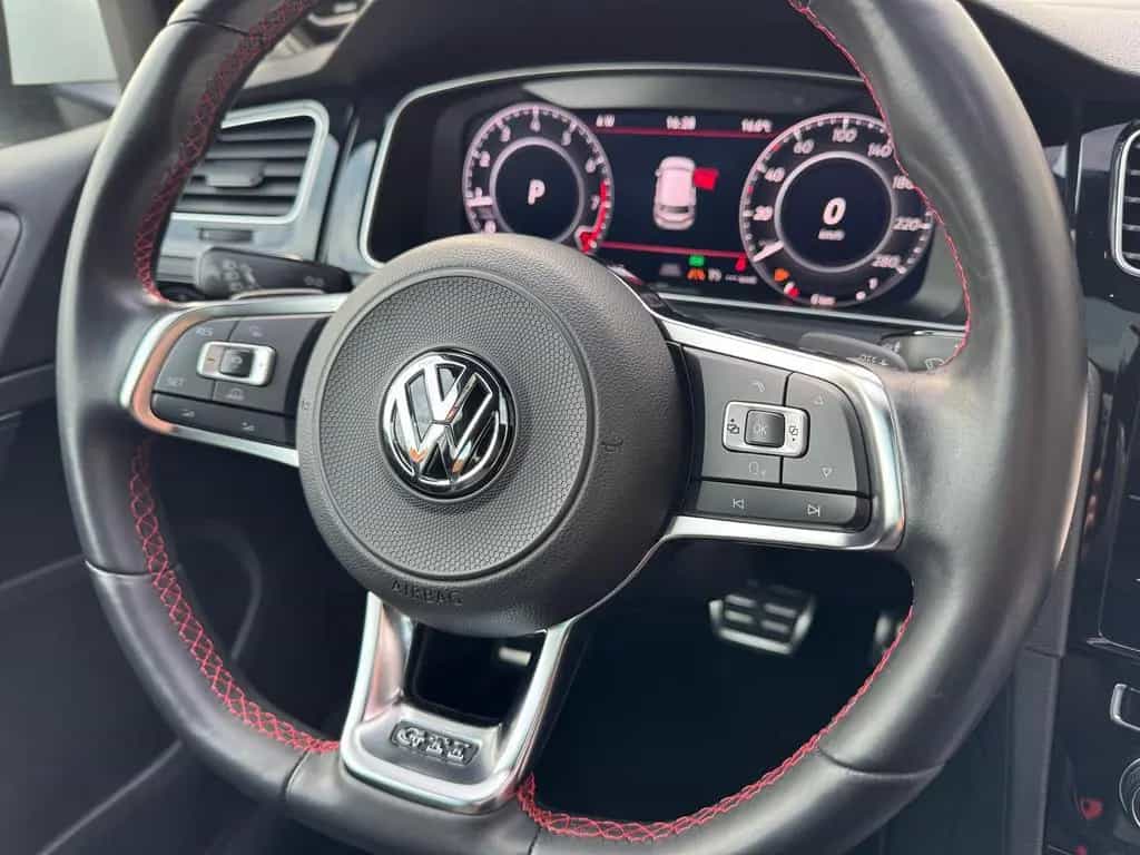 Volkswagen Golf VII GTI DSG Navi Virtual Pano ACC DynA DLA 08/2017-photo-11