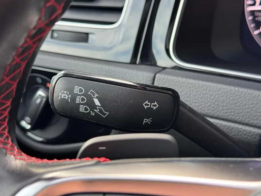 Volkswagen Golf VII GTI DSG Navi Virtual Pano ACC DynA DLA 08/2017-photo-25