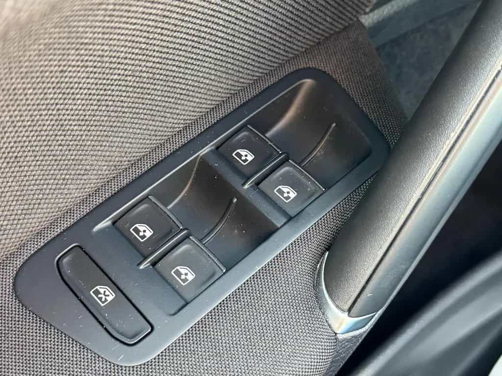 Volkswagen Golf VII GTI DSG Navi Virtual Pano ACC DynA DLA 08/2017-photo-28