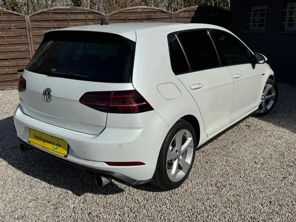 Volkswagen Golf VII GTI DSG Navi Virtual Pano ACC DynA DLA 08/2017-photo-4