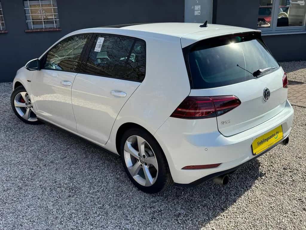 Volkswagen Golf VII GTI DSG Navi Virtual Pano ACC DynA DLA 08/2017-photo-5