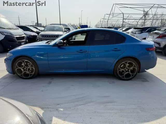 Alfa Romeo Giulia ROMEO Giulia Giulia 2.2 t Veloce Q4 210 cv 04/2022-photo-2