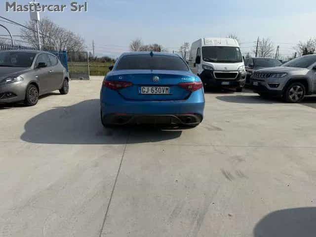 Alfa Romeo Giulia ROMEO Giulia Giulia 2.2 t Veloce Q4 210 cv 04/2022-photo-4