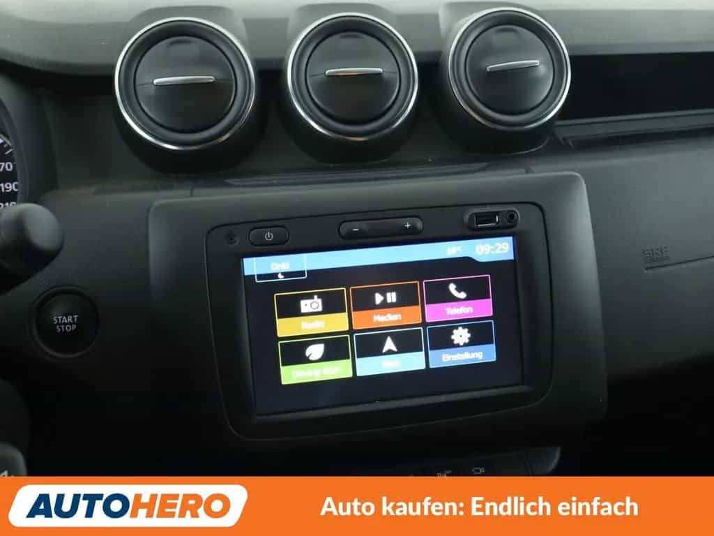 Dacia Duster 1.3 TCe Prestige *NAVI*TEMPO*CAM*SHZ*ALU* 11/2019-photo-22