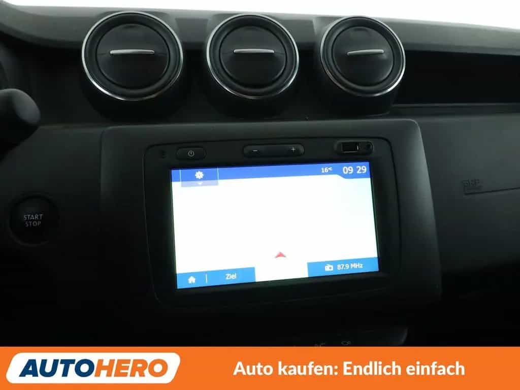 Dacia Duster 1.3 TCe Prestige *NAVI*TEMPO*CAM*SHZ*ALU* 11/2019-photo-23