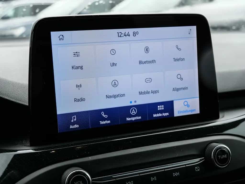 Ford Focus ST AD Navi Soundsystem B & O LED Kurvenlic 06/2020-photo-11
