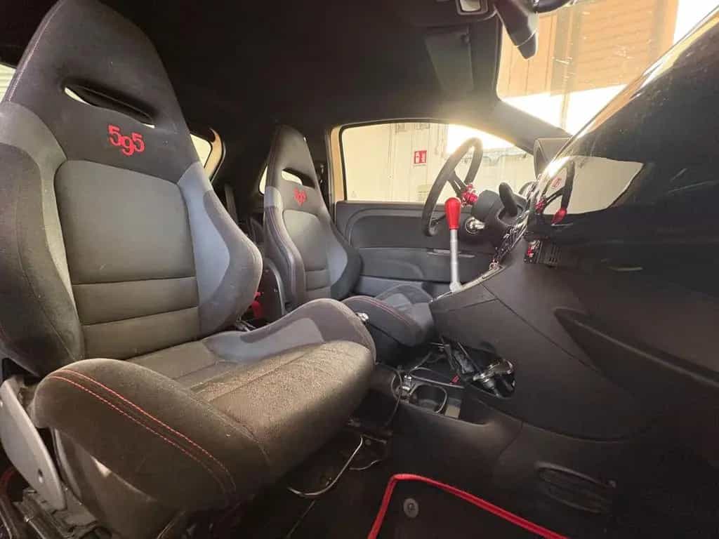 Abarth 595 1.4 Turbo T-Jet 160 CV Competizione 08/2014-photo-11