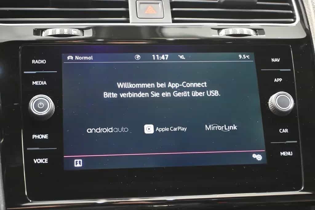 Volkswagen Golf GTI Performance*MATRIX*KEYLESS*RFK*ROTIFORM 12/2018-photo-26
