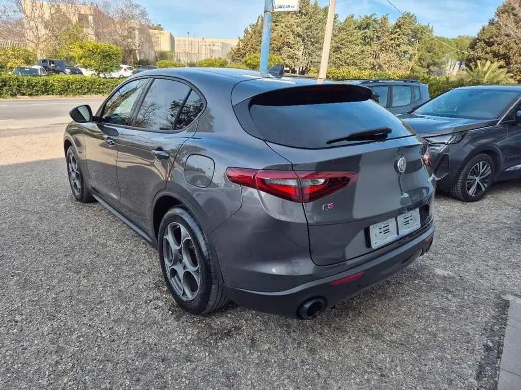 Alfa Romeo Stelvio 2.2 Turbodiesel 190 CV AT8 Q4 10/2022-photo-5