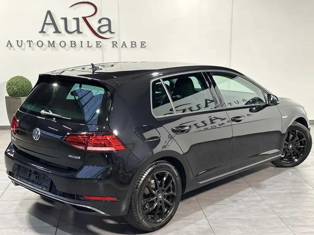 Volkswagen Golf 1.5 TSI Comfortline BMT NAV+DIGDISPLAY+2HD 06/2019-photo-4
