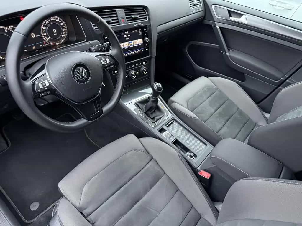 Volkswagen Golf 1.5 TSI Comfortline BMT NAV+DIGDISPLAY+2HD 06/2019-photo-6