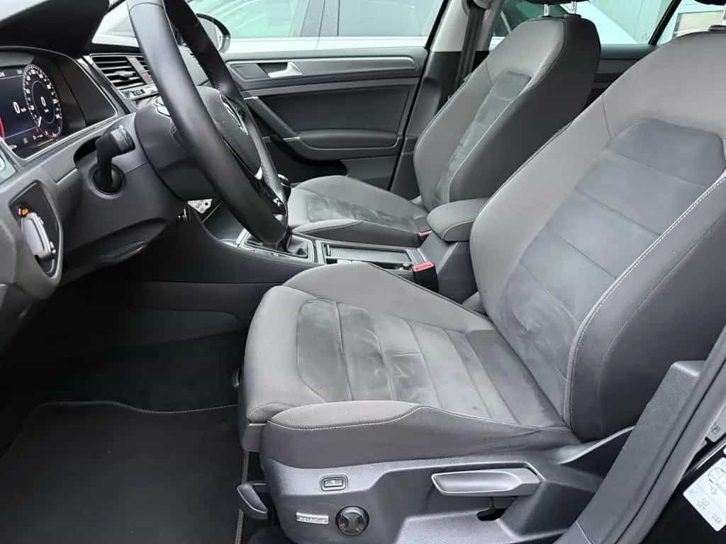 Volkswagen Golf 1.5 TSI Comfortline BMT NAV+DIGDISPLAY+2HD 06/2019-photo-7