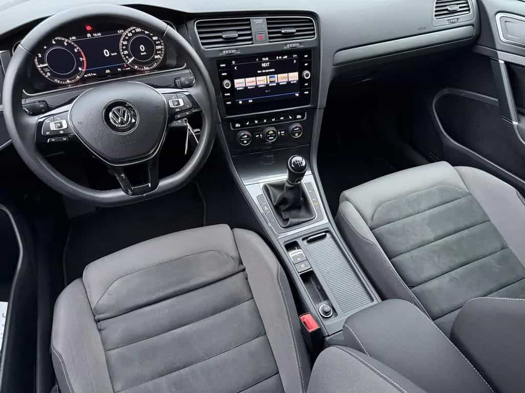 Volkswagen Golf 1.5 TSI Comfortline BMT NAV+DIGDISPLAY+2HD 06/2019-photo-9
