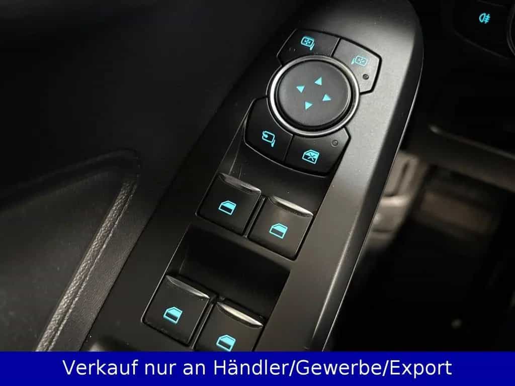 Ford Focus Kombi 2.3 EB ST LED Leder SHZ Navi PDC 07/2019-photo-15