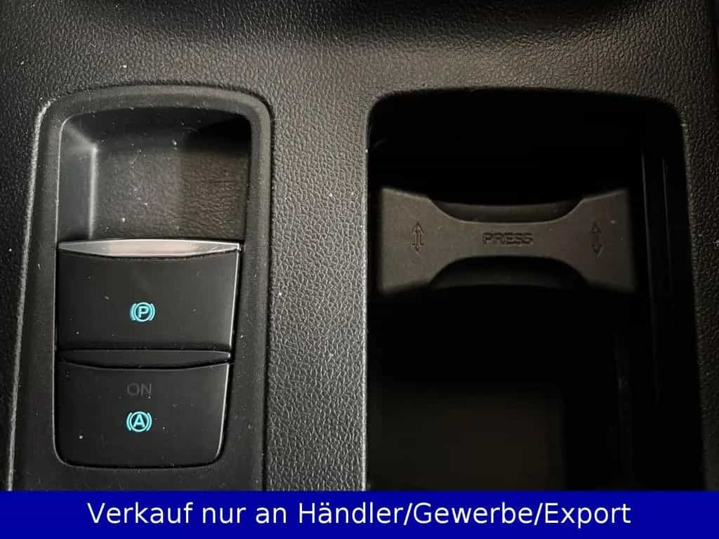Ford Focus Kombi 2.3 EB ST LED Leder SHZ Navi PDC 07/2019-photo-20
