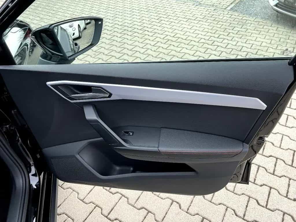 Seat Arona 1.0 TSI FR *LED Navi Leder AHK ACC Sitzh.* 02/2023-photo-18