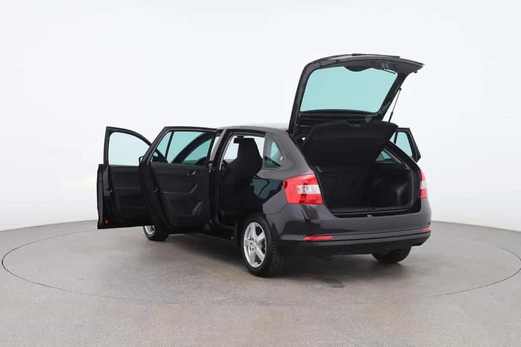 Skoda Rapid Spaceback Elegance TSI 11/2014-photo-10