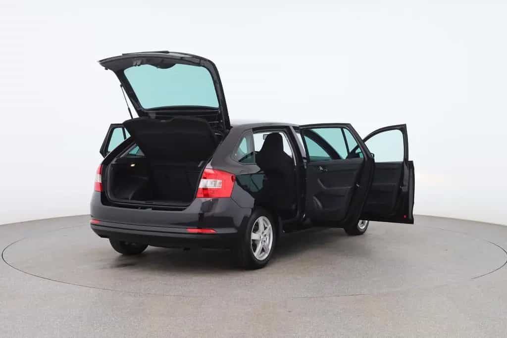 Skoda Rapid Spaceback Elegance TSI 11/2014-photo-12